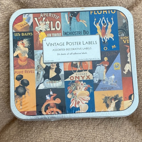 Cavalinni and Papers Co., Inc. 24 Self Adhesive Decorative Vintage Labels - Picture 3 of 3